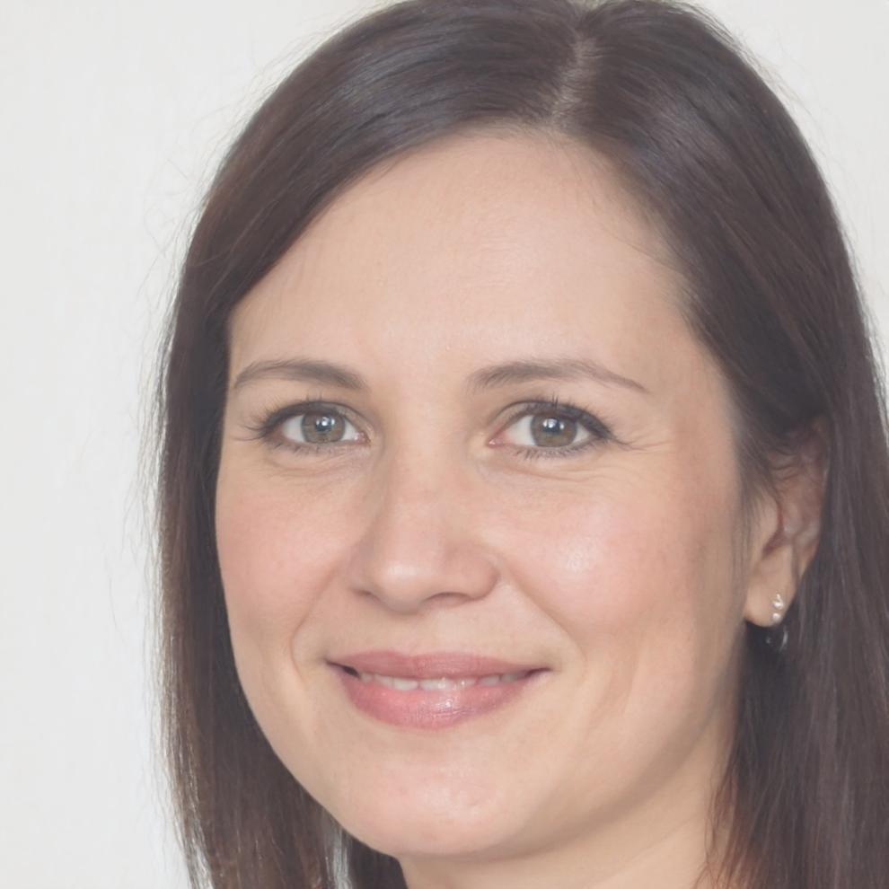 Sophie Martineau, Directrice Financière